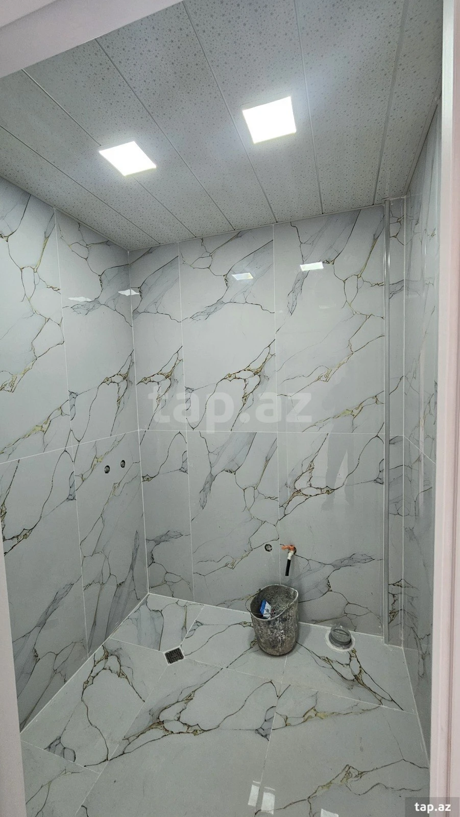 Satılır 2 otaqlı yeni tikili 44 m²