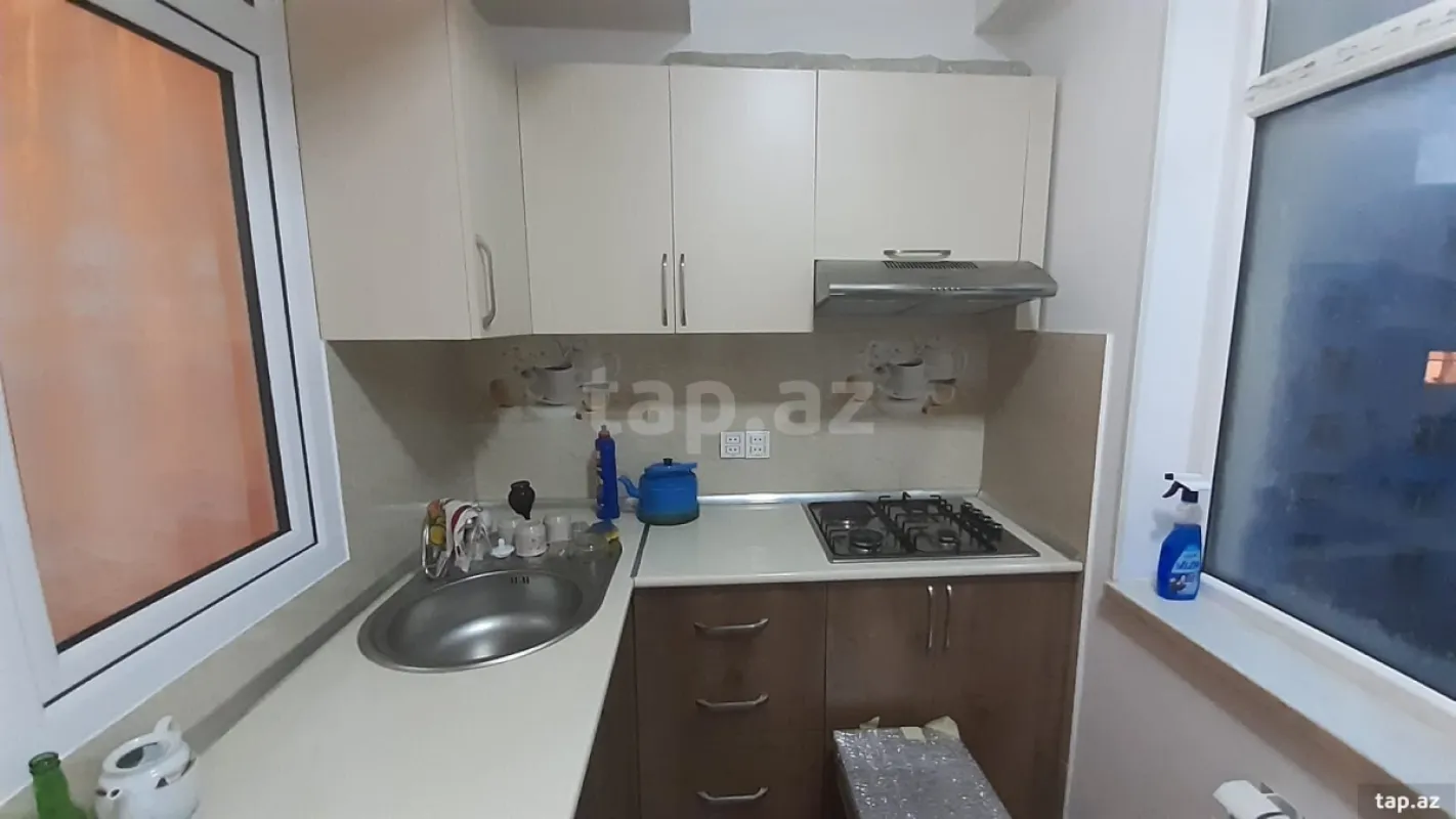 Kirayə verilir 2 otaqlı yeni tikili 60 m²