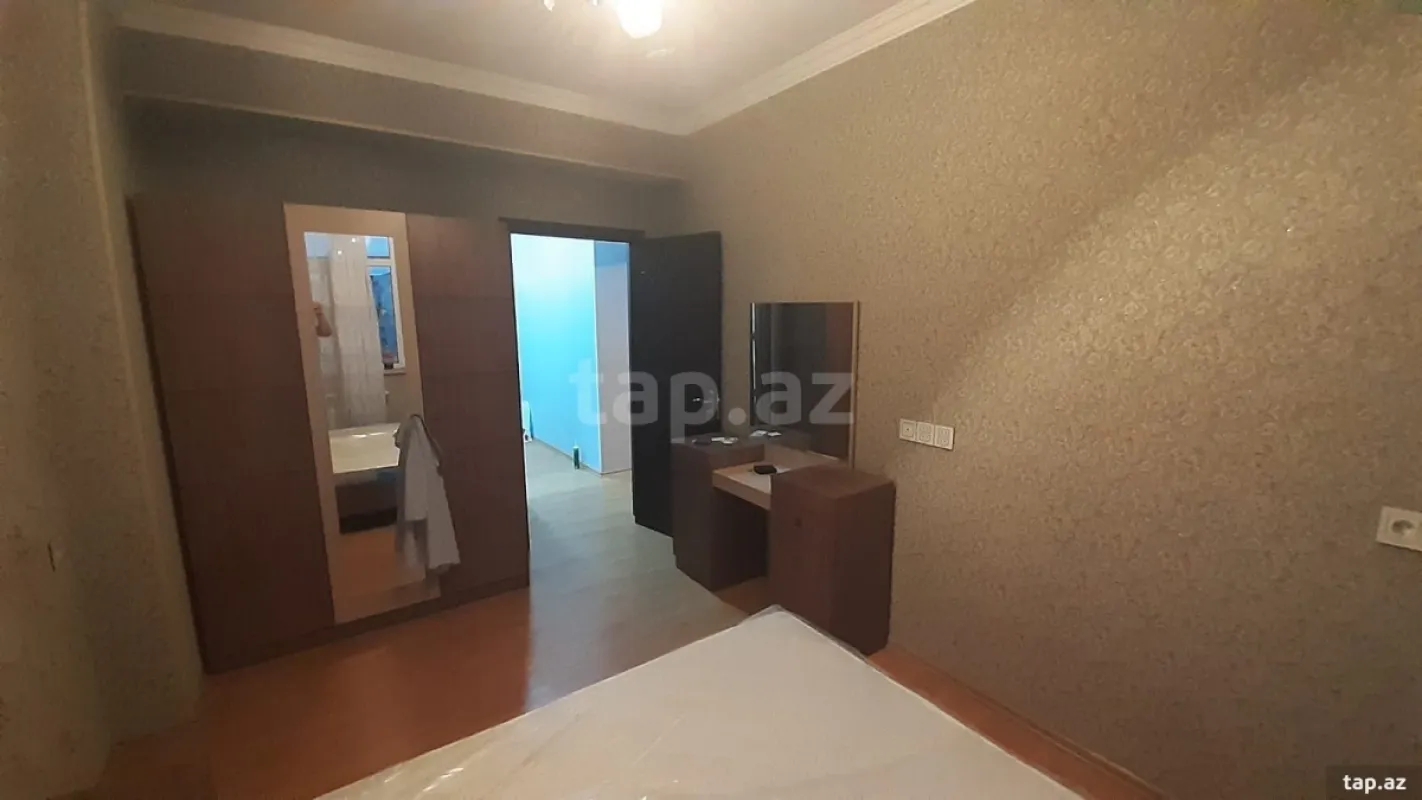 Kirayə verilir 2 otaqlı yeni tikili 60 m²