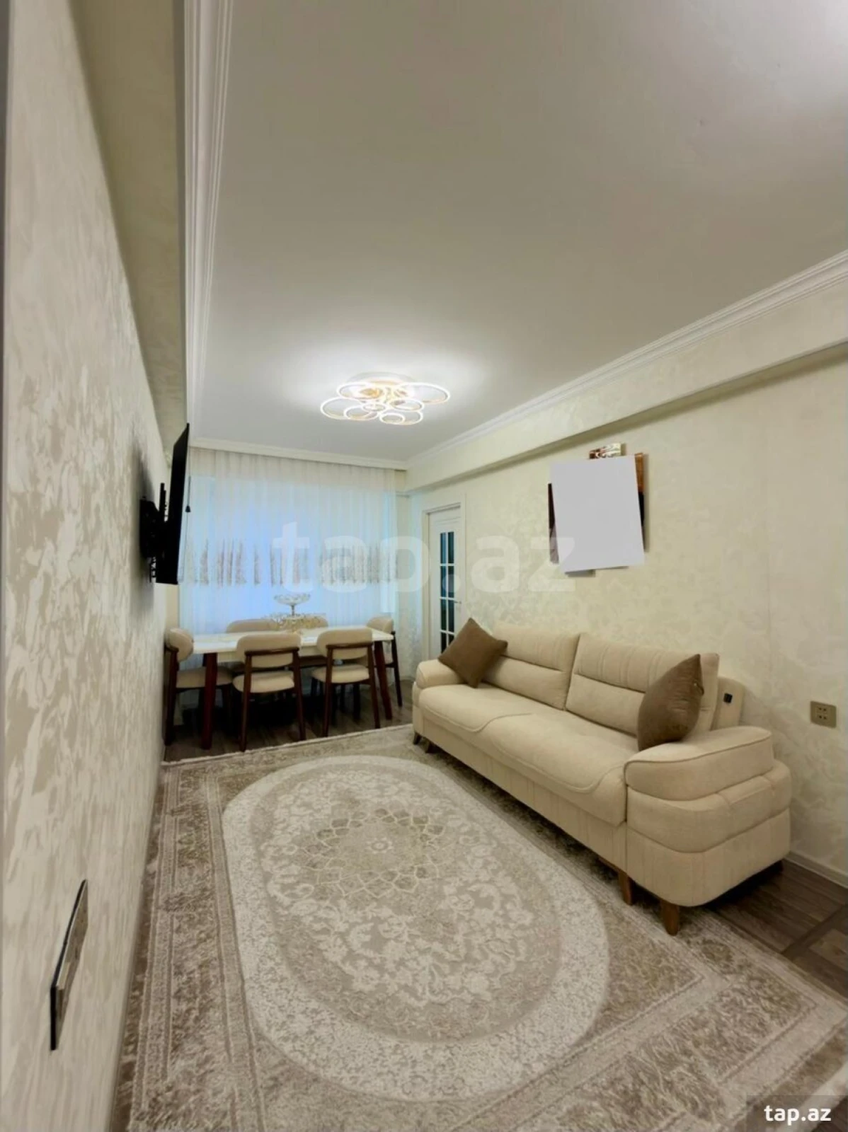 Satılır 3 otaqlı yeni tikili 82 m²