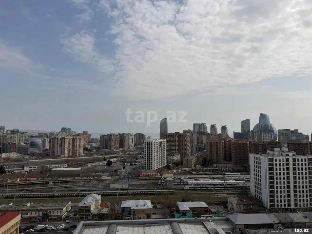 Satılır 6 otaqlı yeni tikili 376.08 m²