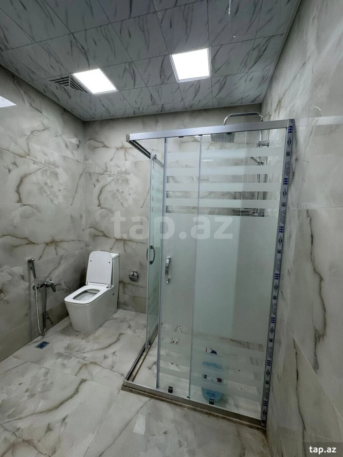 Satılır 4 otaqlı yeni tikili 173 m²