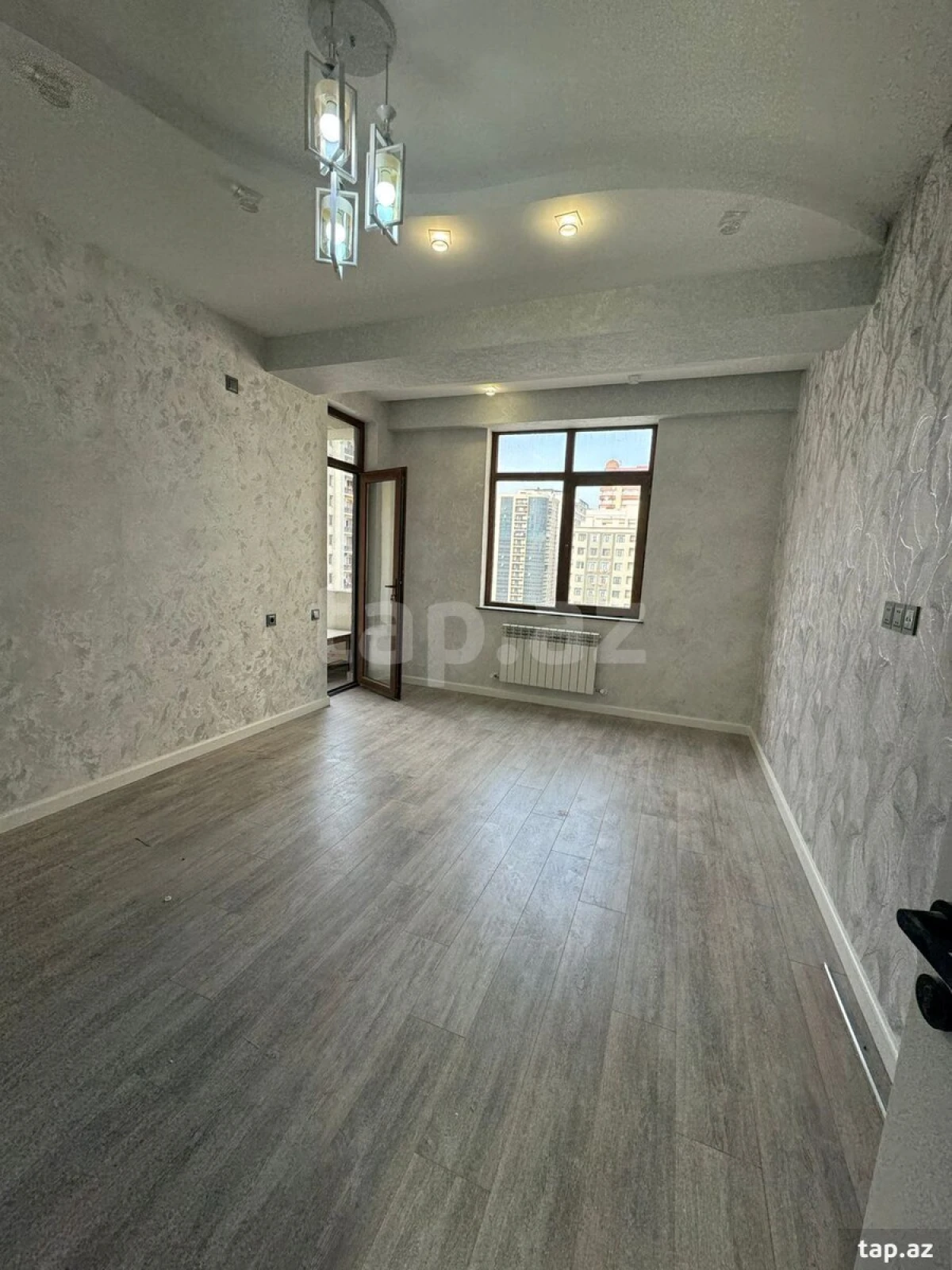 Satılır 4 otaqlı yeni tikili 173 m²