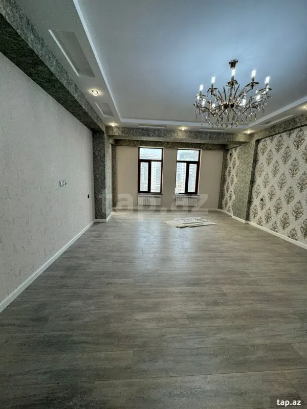 Satılır 4 otaqlı yeni tikili 173 m²