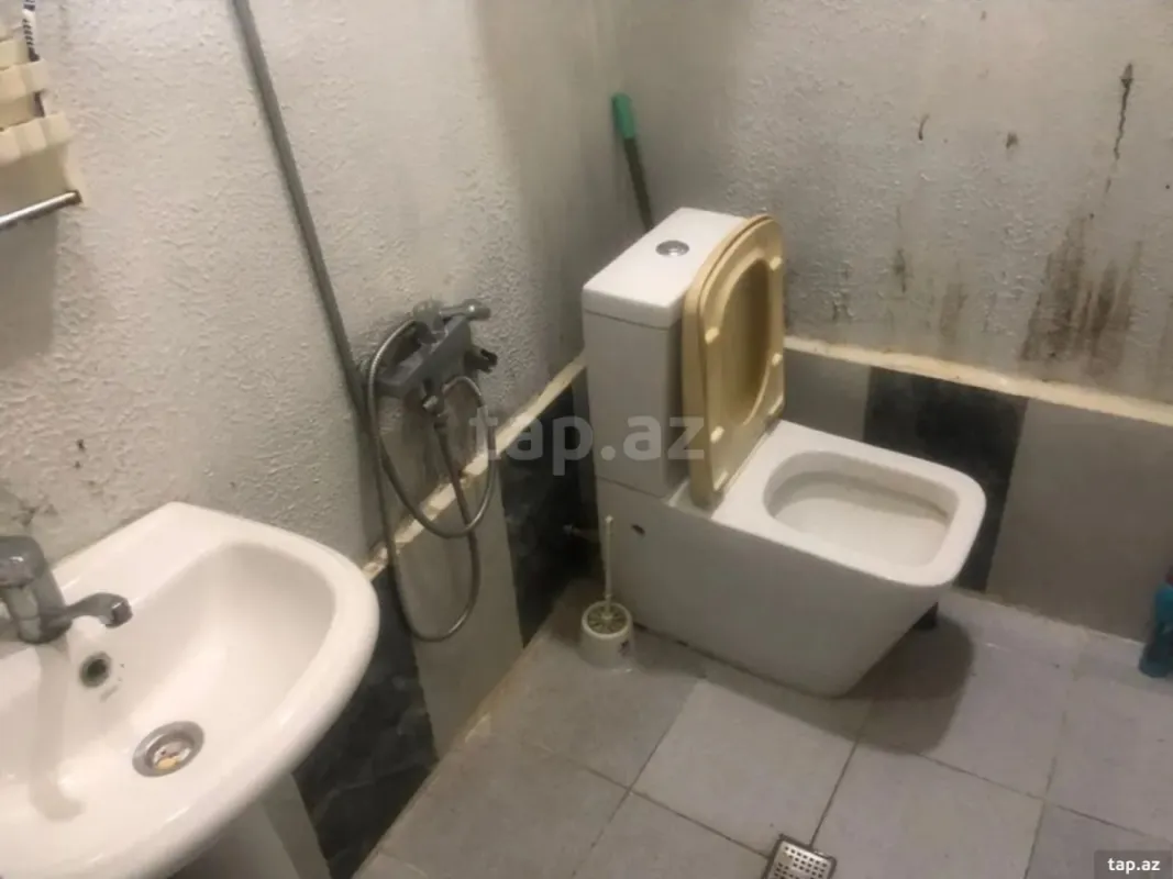 Satılır 2 otaqlı həyət evi