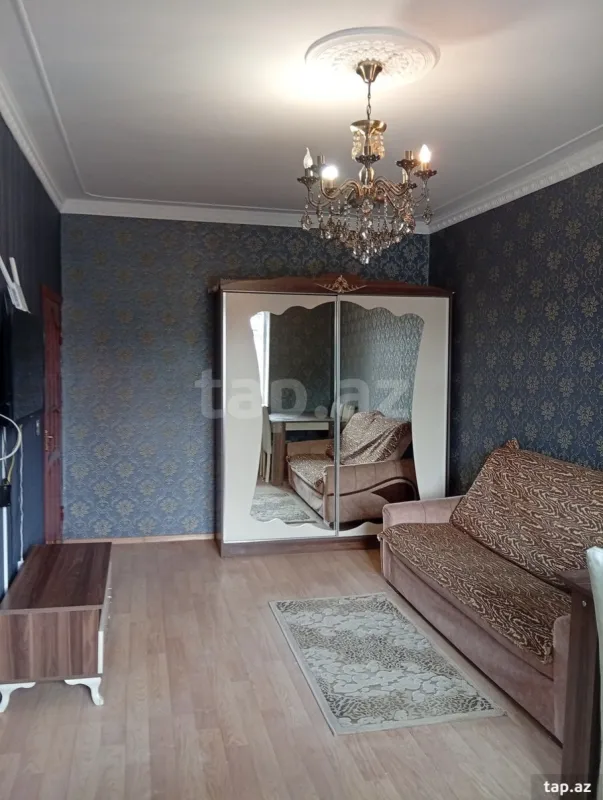Kirayə verilir 2 otaqlı mənzil 35 m²