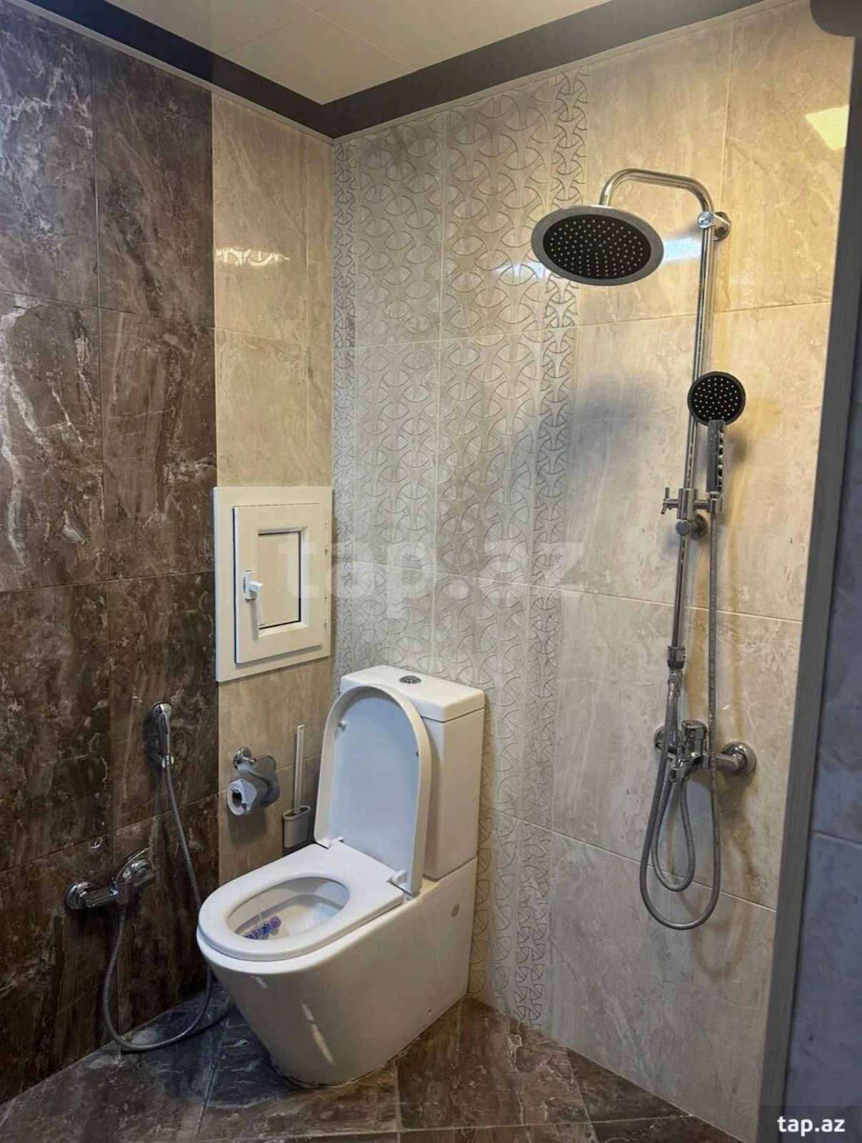 Kirayə verilir 2 otaqlı yeni tikili 80 m²