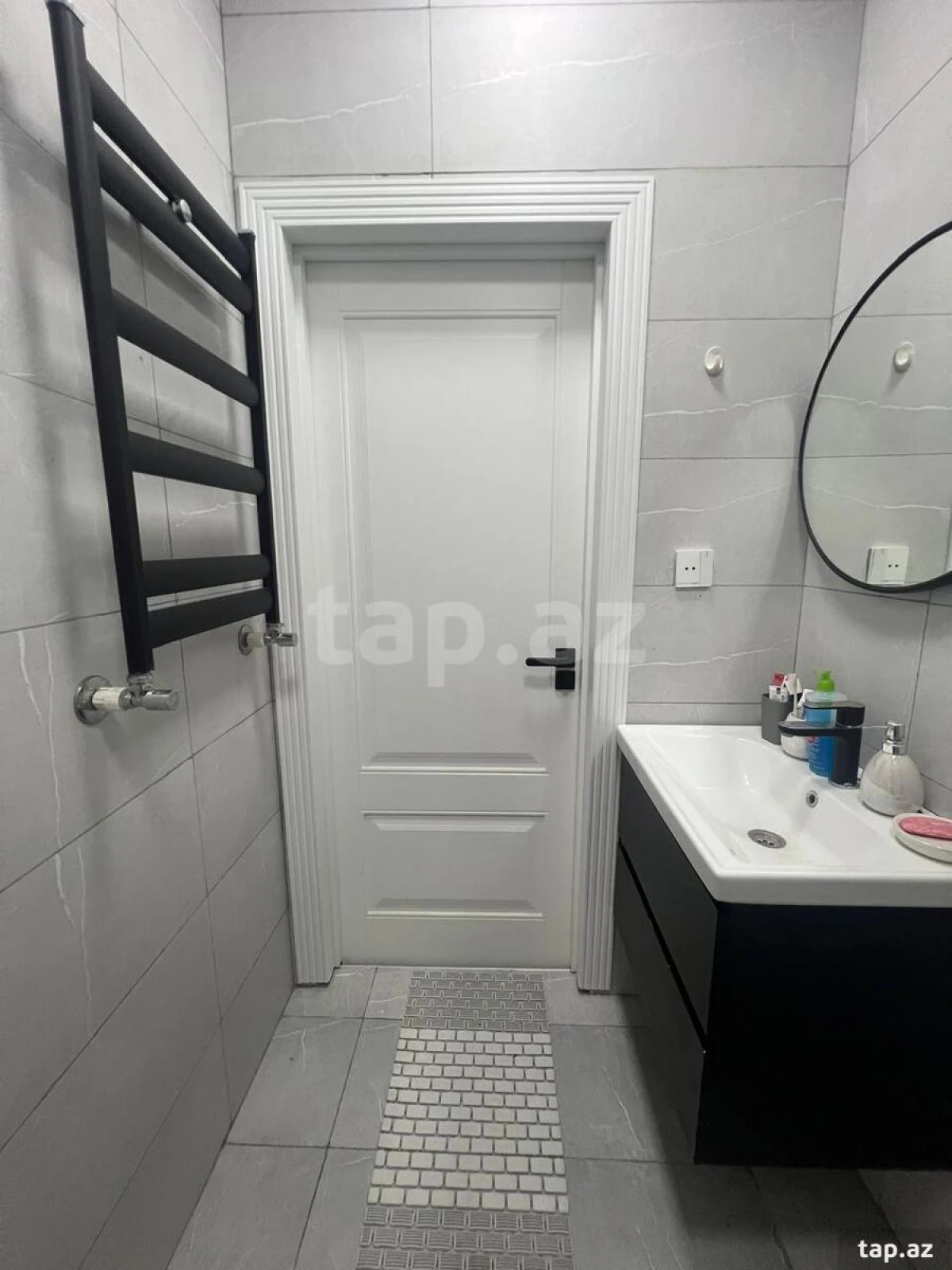 Satılır 3 otaqlı yeni tikili 84 m²