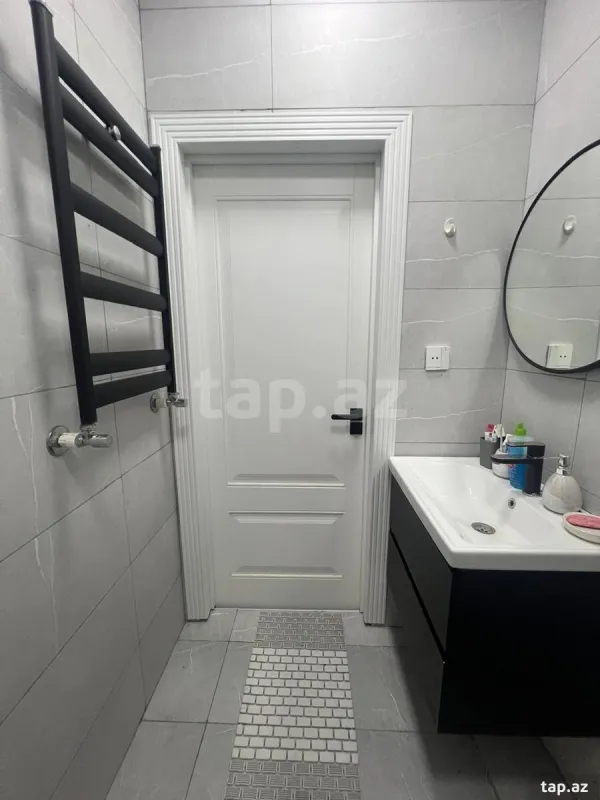 Satılır 3 otaqlı yeni tikili 84 m²