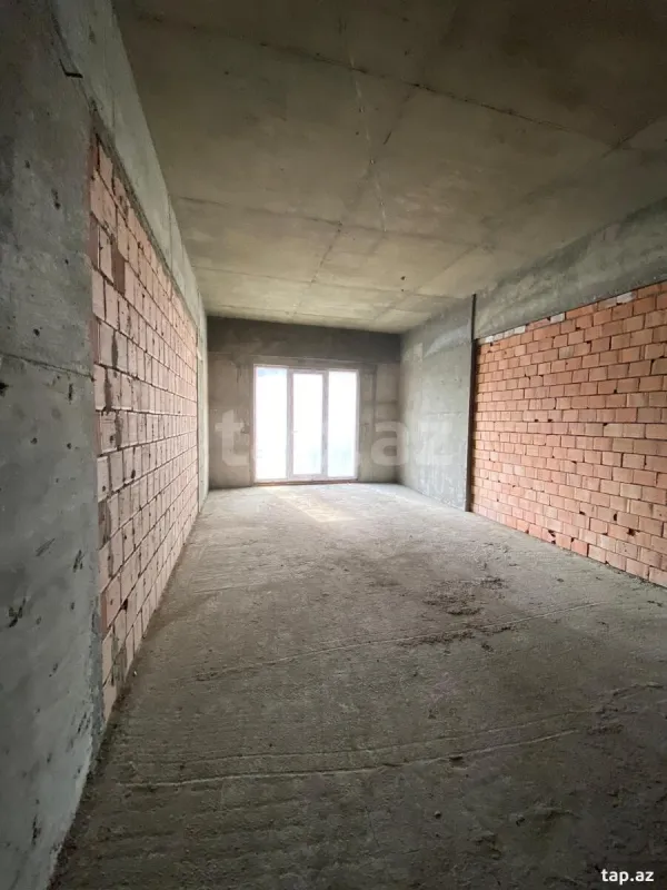 Satılır 5 otaqlı yeni tikili 256 m²