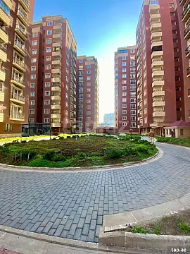 Satılır 5 otaqlı yeni tikili 256 m²