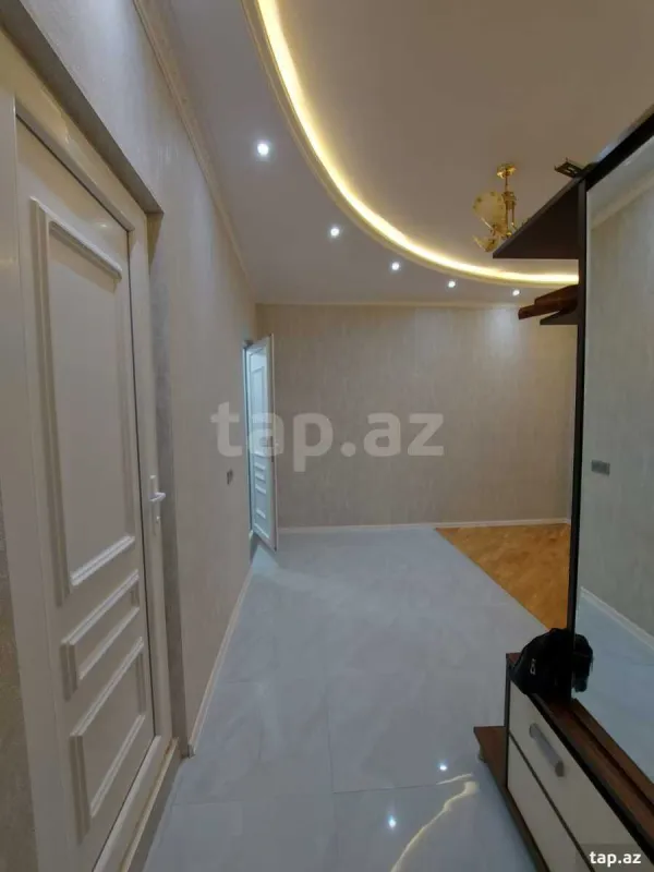 Satılır 2 otaqlı yeni tikili 75 m²