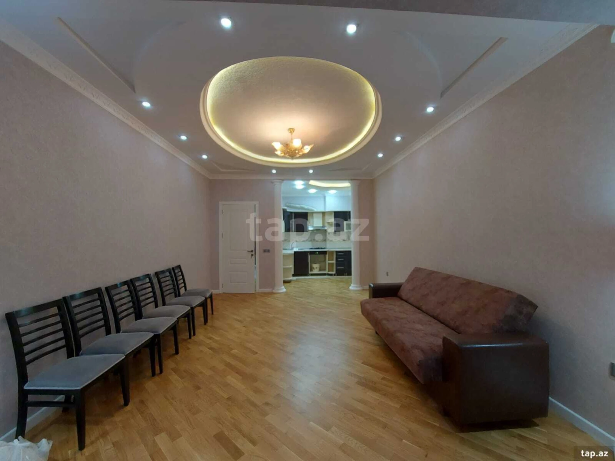 Satılır 2 otaqlı yeni tikili 75 m²