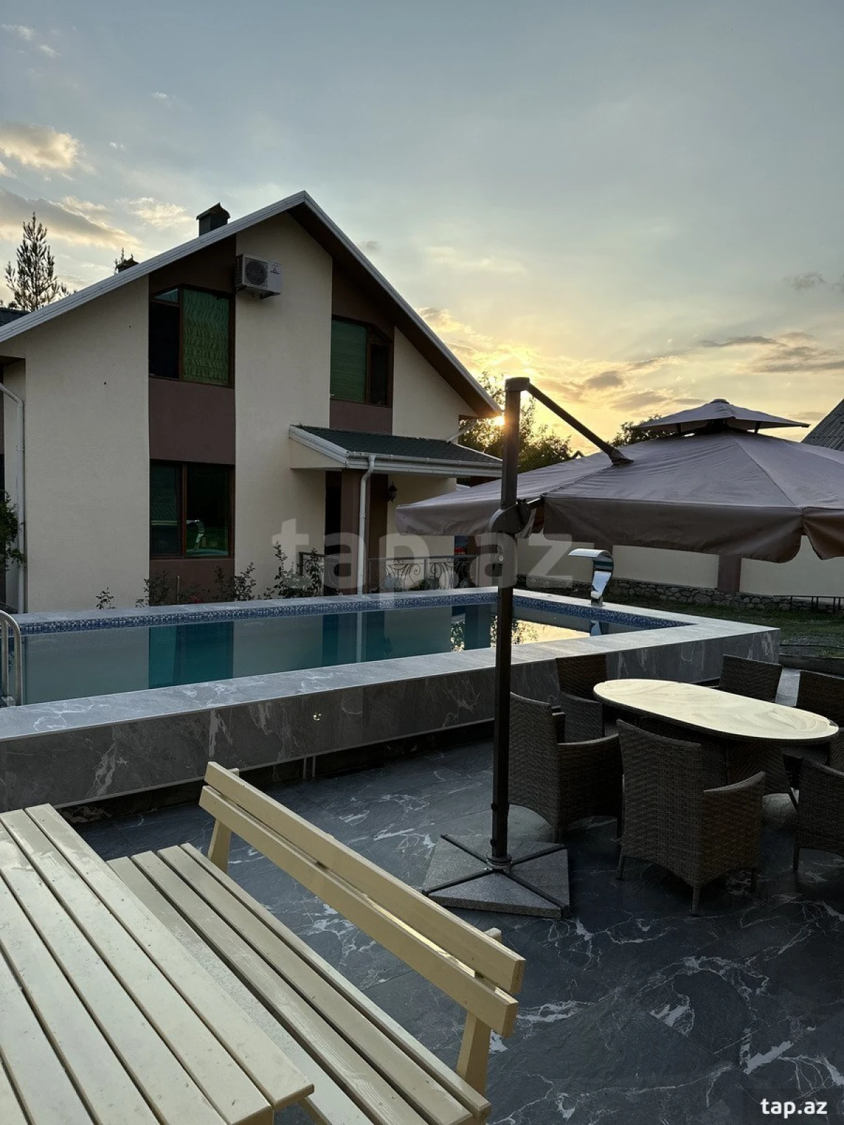 Kirayə verilir 5 otaqlı həyət evi 160 m²