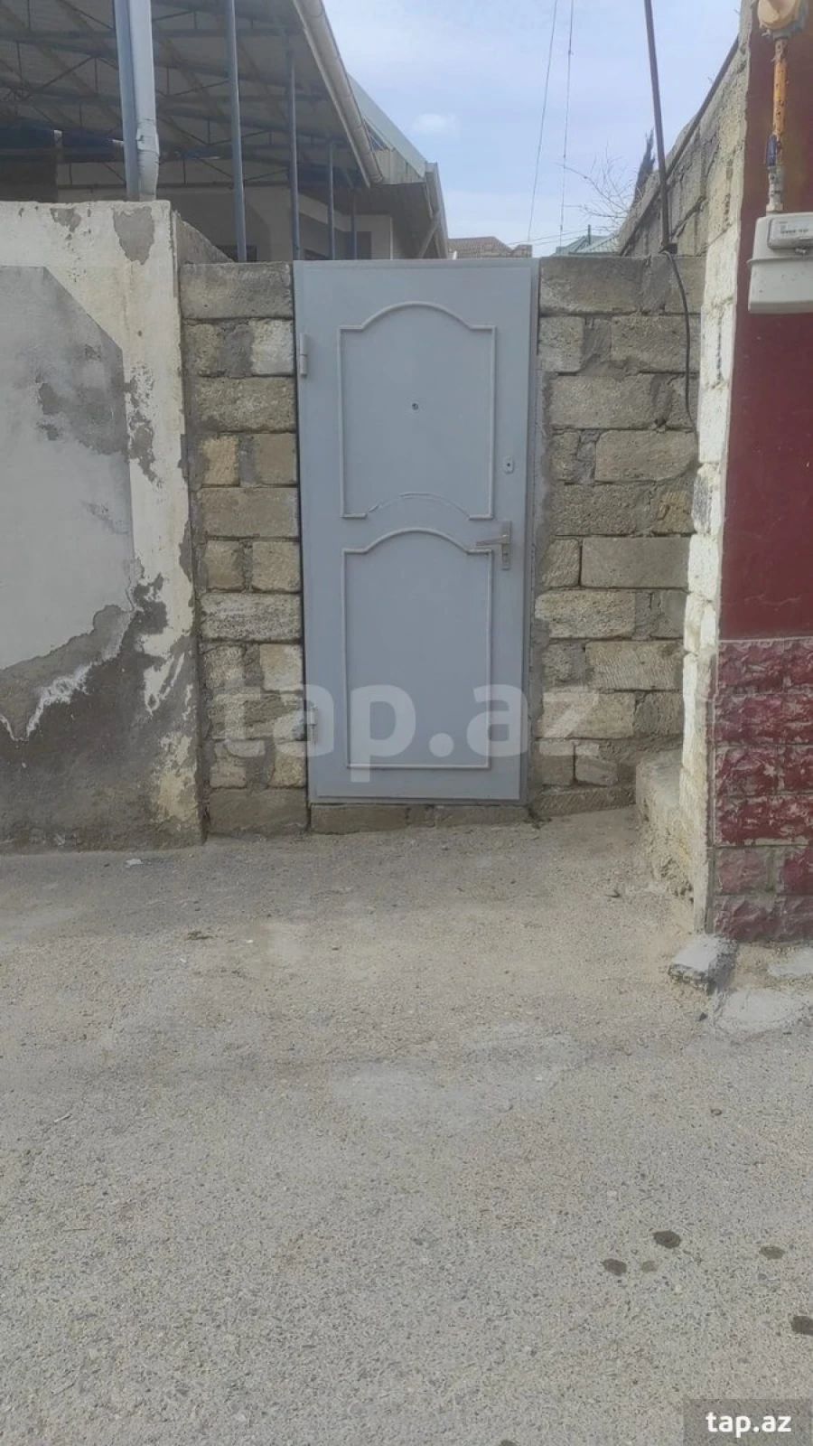 Satılır 3 otaqlı həyət evi