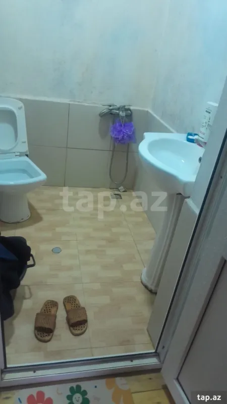 Satılır 3 otaqlı həyət evi