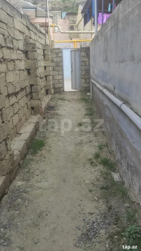 Satılır 3 otaqlı həyət evi