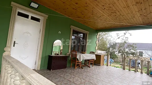 Satılır 3 otaqlı həyət evi