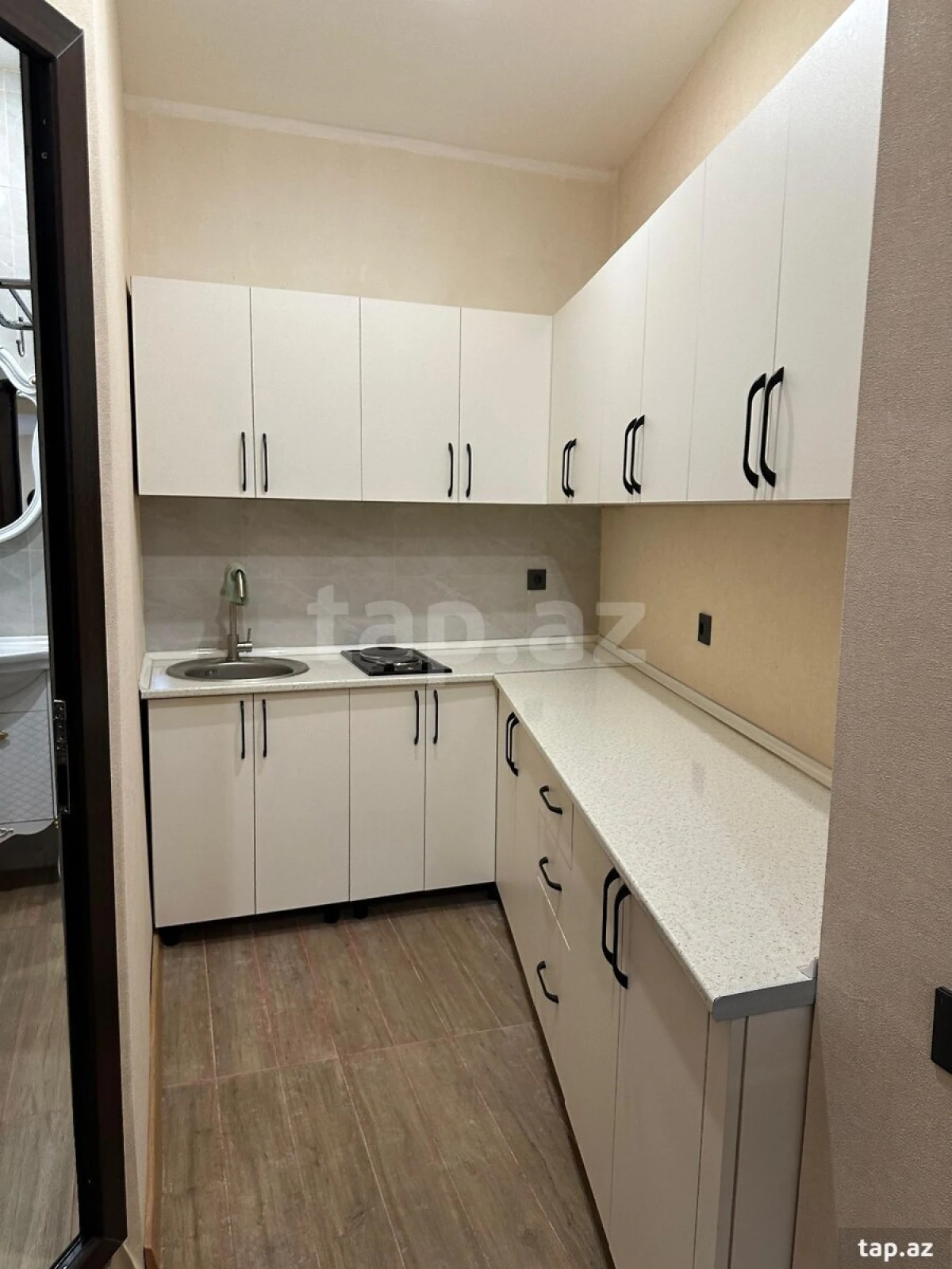 Kirayə verilir 4 otaqlı mənzil 60 m²