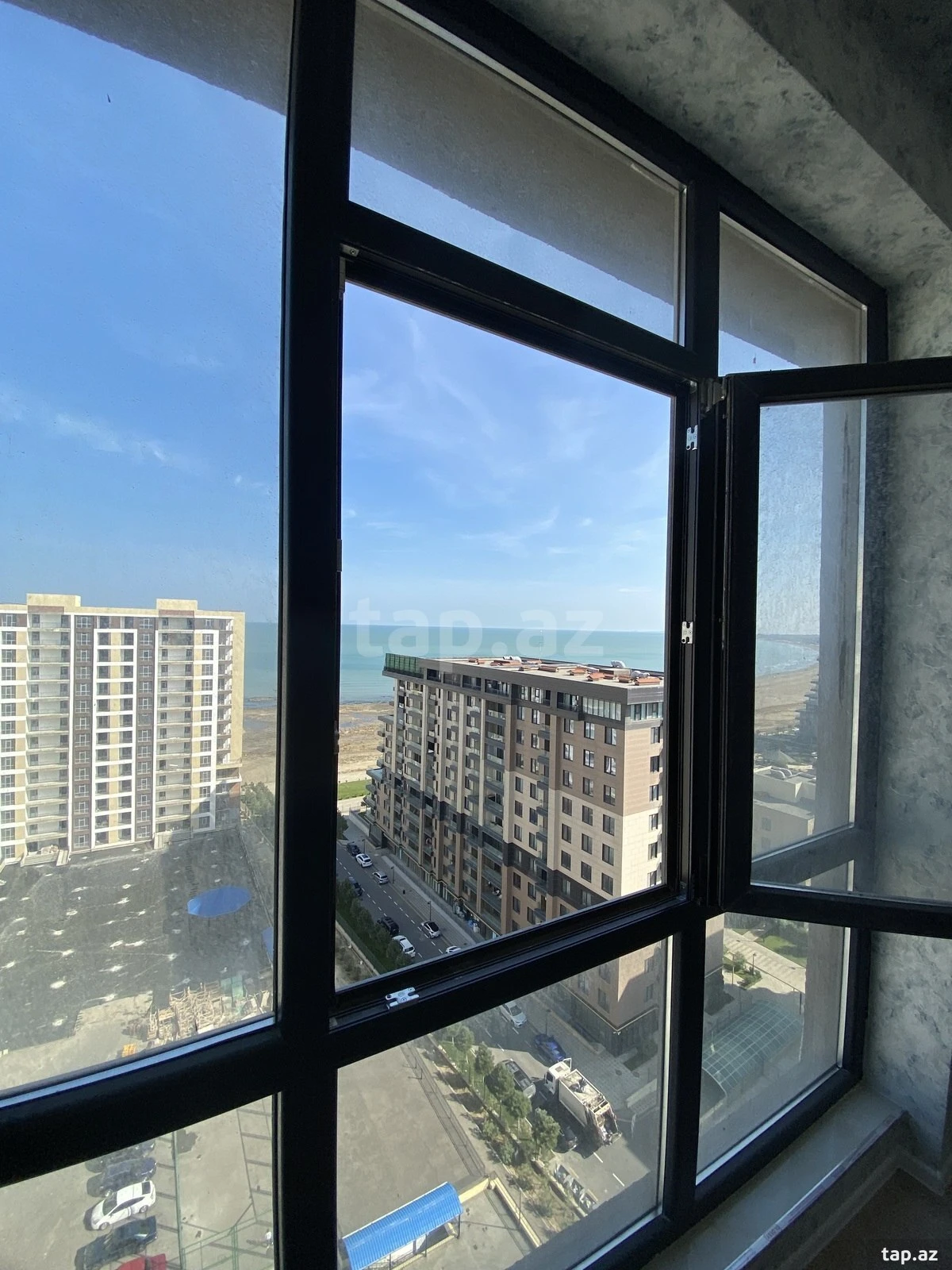 Kirayə verilir 2 otaqlı yeni tikili 76 m²