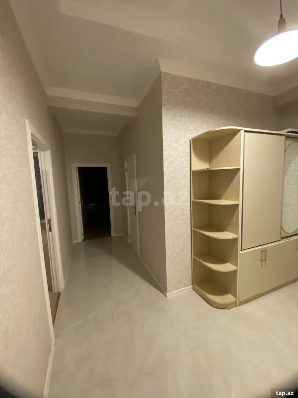 Kirayə verilir 2 otaqlı yeni tikili 76 m²