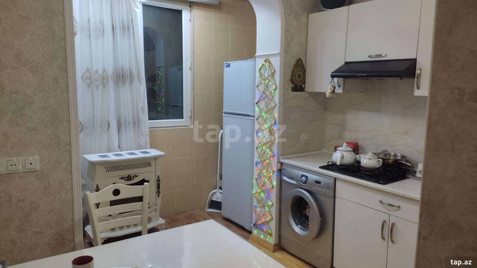 Kirayə verilir 2 otaqlı mənzil 67 m²