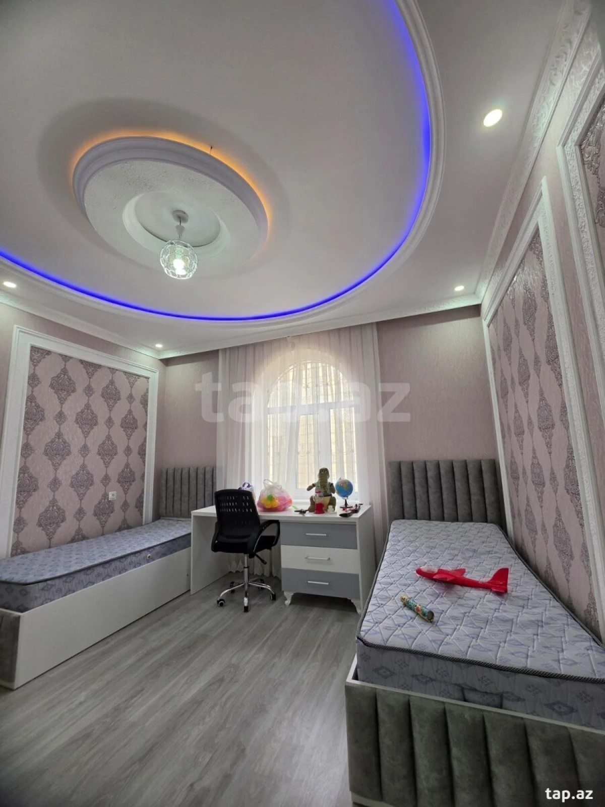 Satılır 4 otaqlı həyət evi