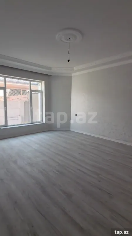 Satılır 4 otaqlı həyət evi