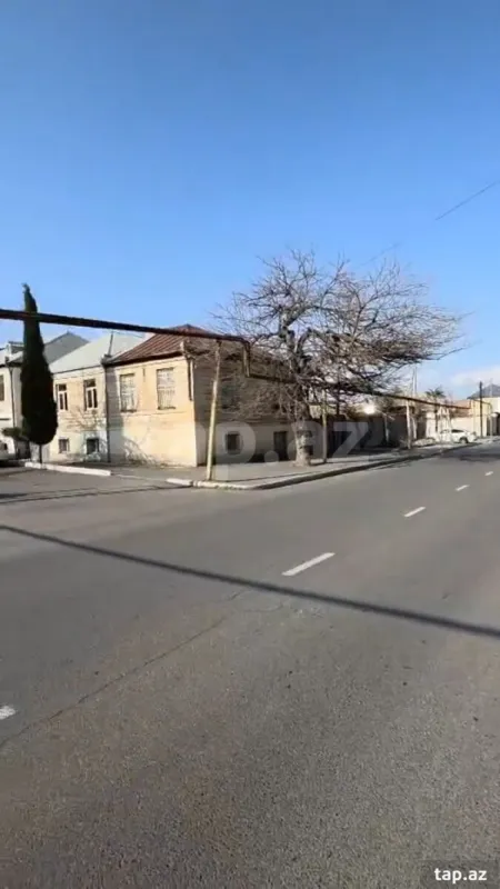 Satılır 4 otaqlı həyət evi