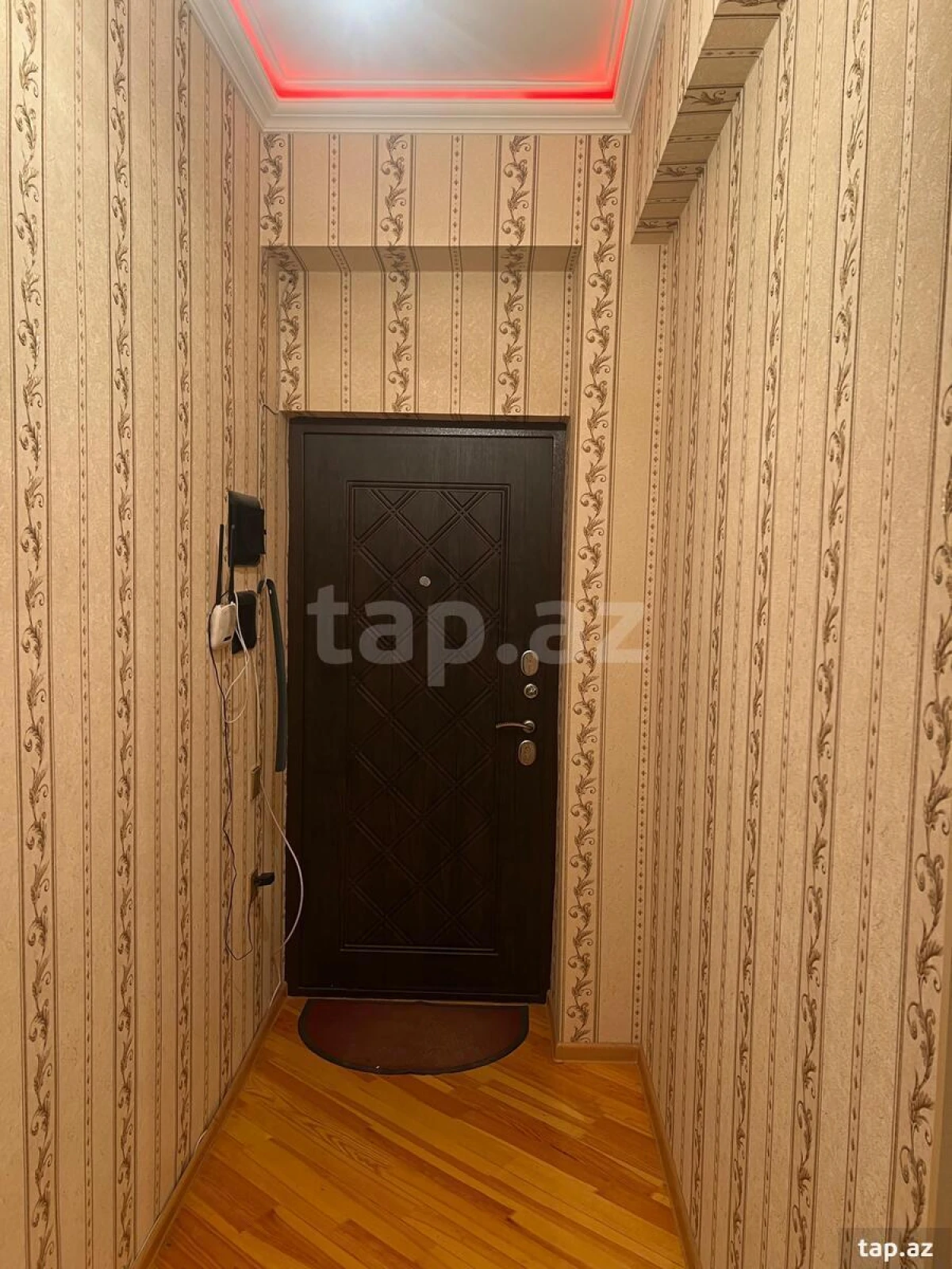 Kirayə verilir 3 otaqlı yeni tikili 95 m²