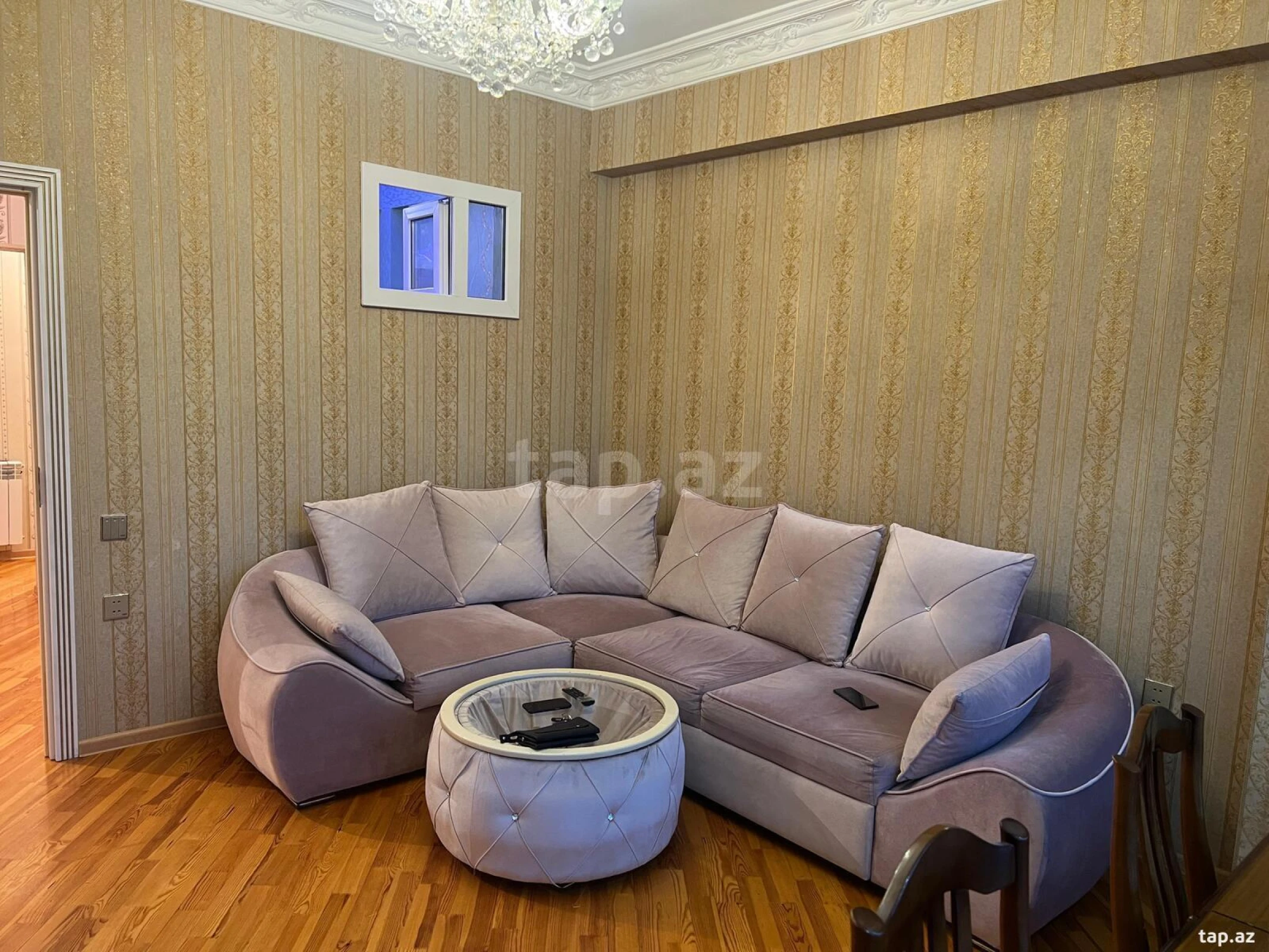 Kirayə verilir 3 otaqlı yeni tikili 95 m²