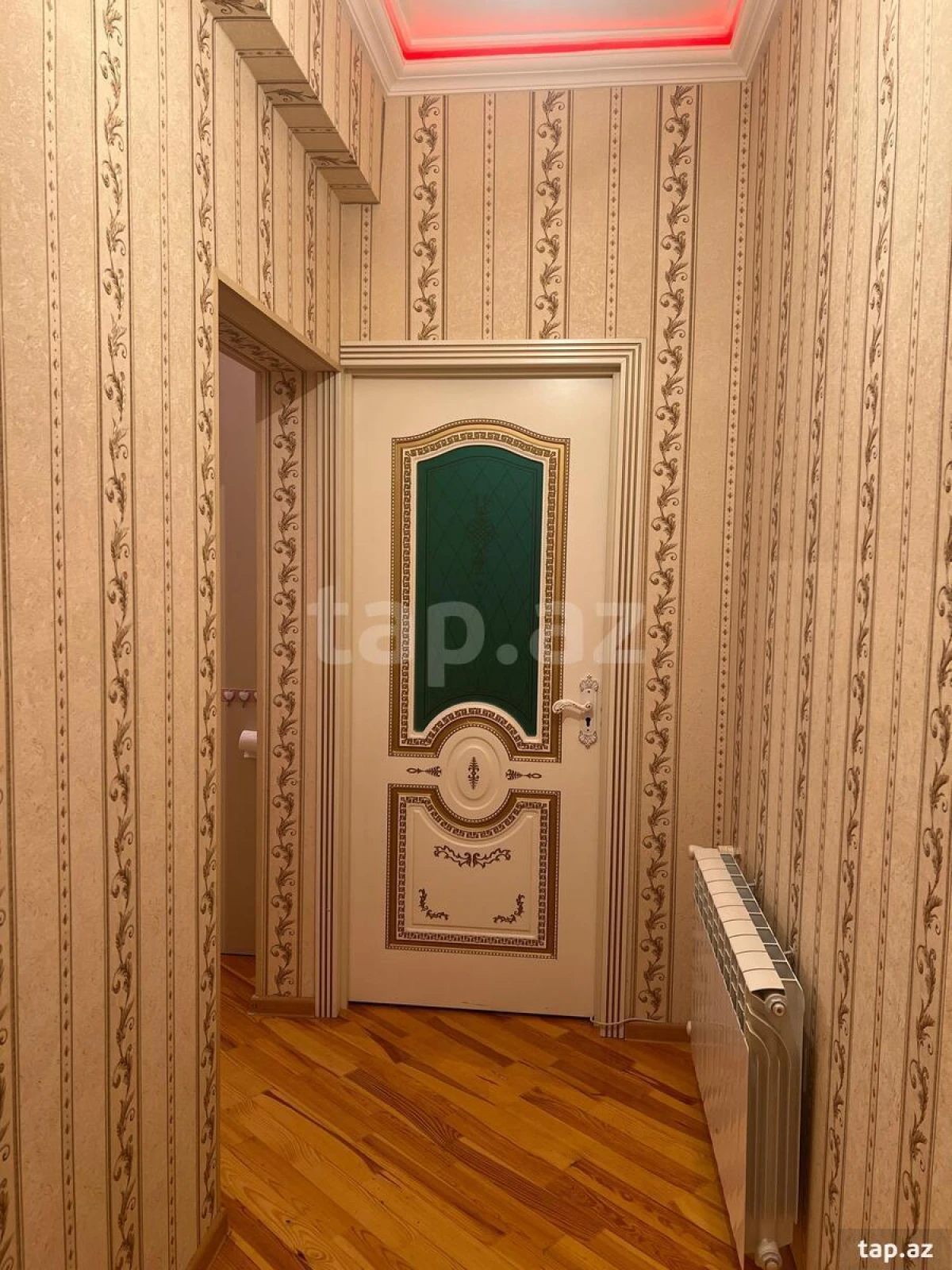 Kirayə verilir 3 otaqlı yeni tikili 95 m²