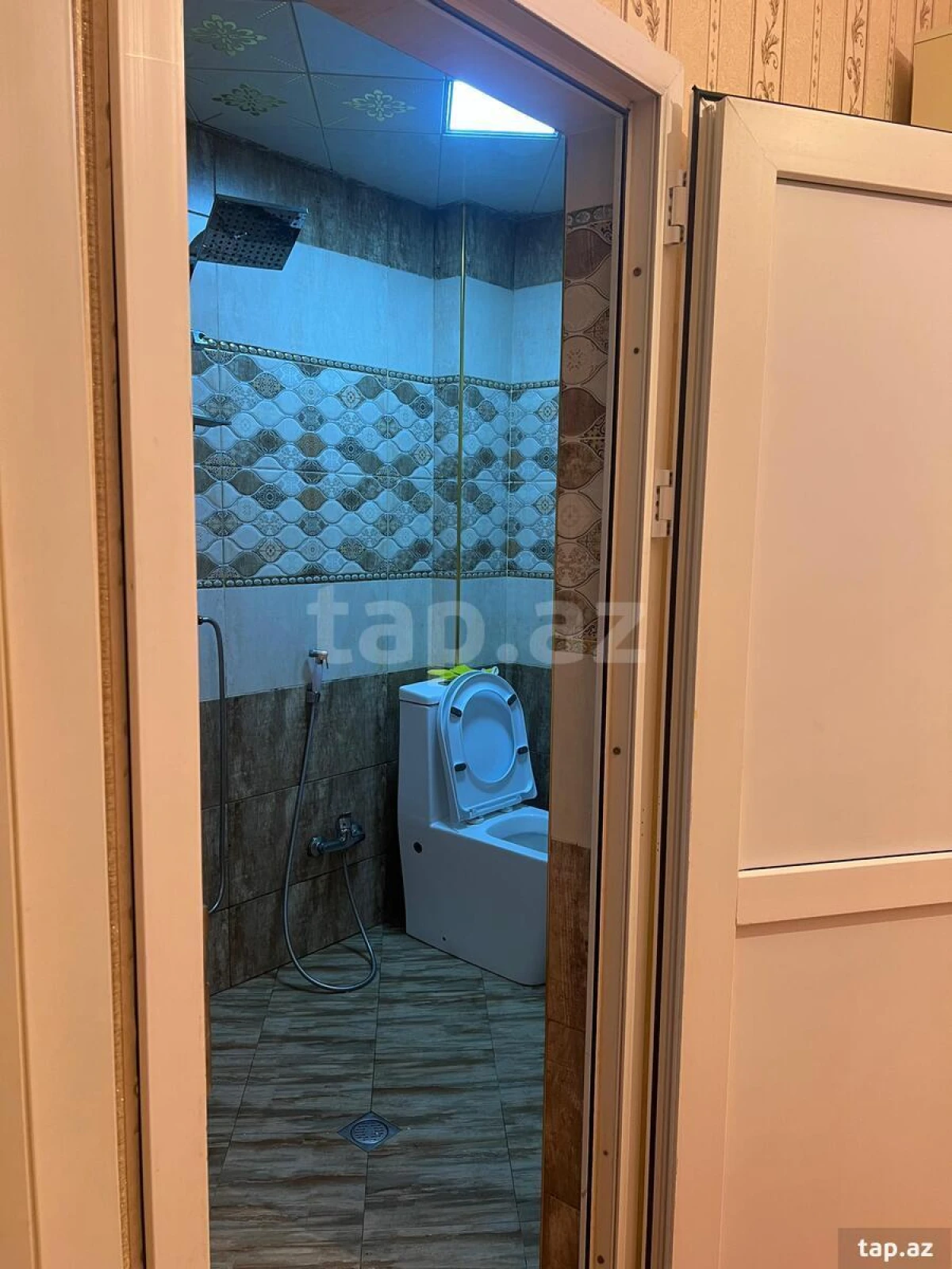 Kirayə verilir 3 otaqlı yeni tikili 95 m²