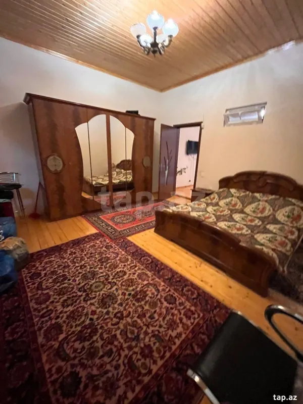 Kirayə verilir 2 otaqlı həyət evi