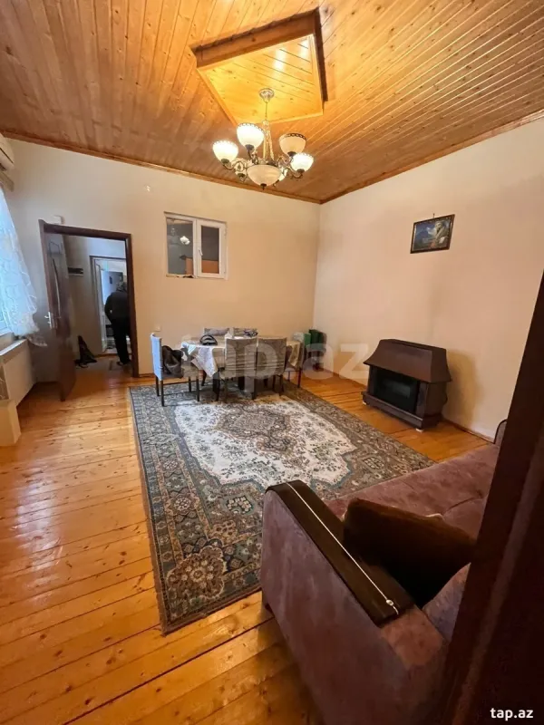 Kirayə verilir 2 otaqlı həyət evi