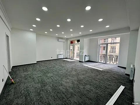 Kirayə verilir ofis — Bakı