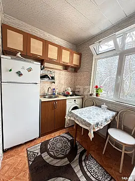 Satılır 2 otaqlı mənzil 50 m²