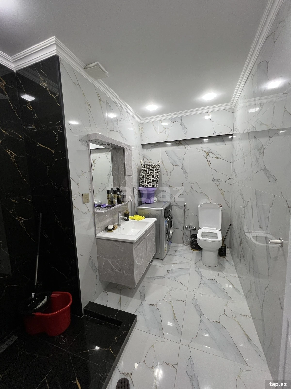 Satılır 2 otaqlı yeni tikili 75 m²