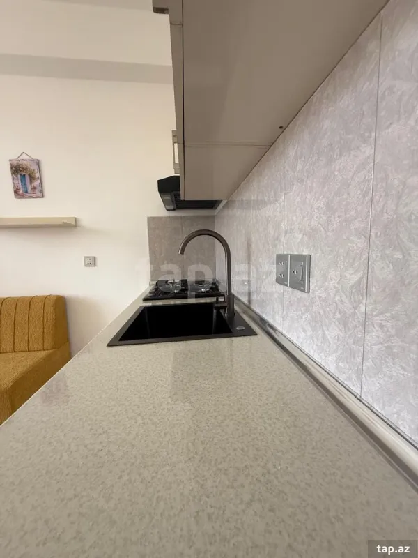 Kirayə verilir 1 otaqlı yeni tikili 60 m²