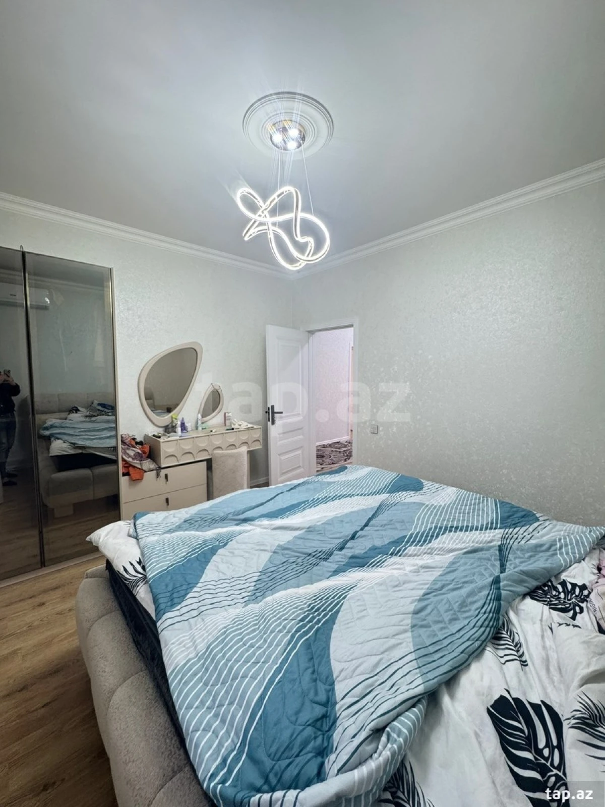 Satılır 4 otaqlı həyət evi