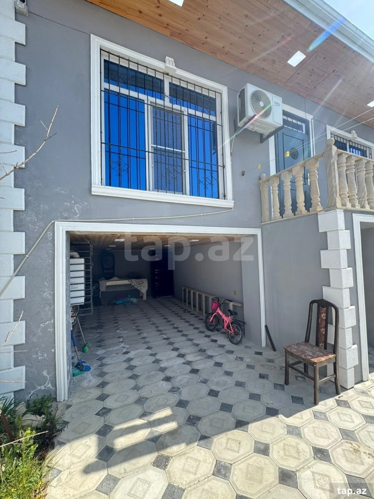 Satılır 4 otaqlı həyət evi