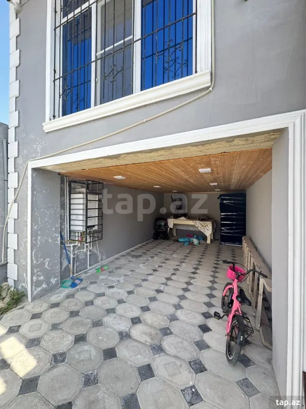 Satılır 4 otaqlı həyət evi