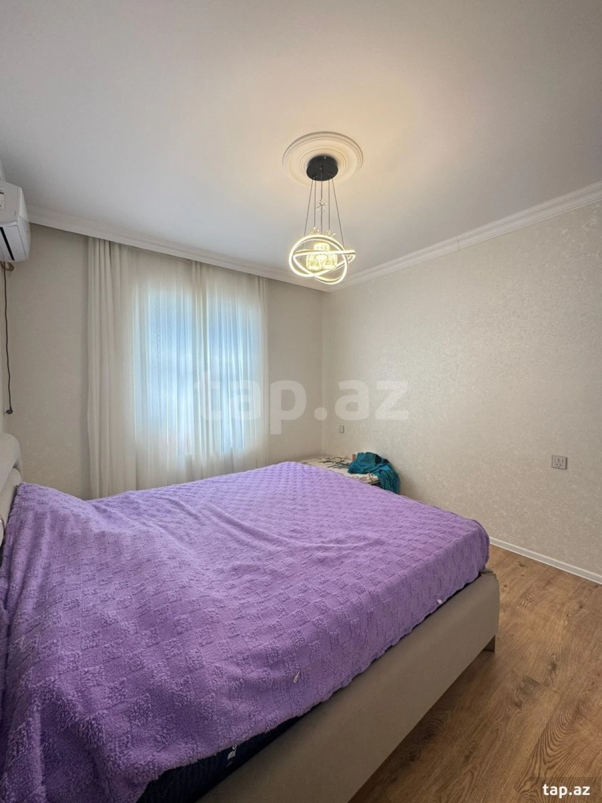 Satılır 4 otaqlı həyət evi