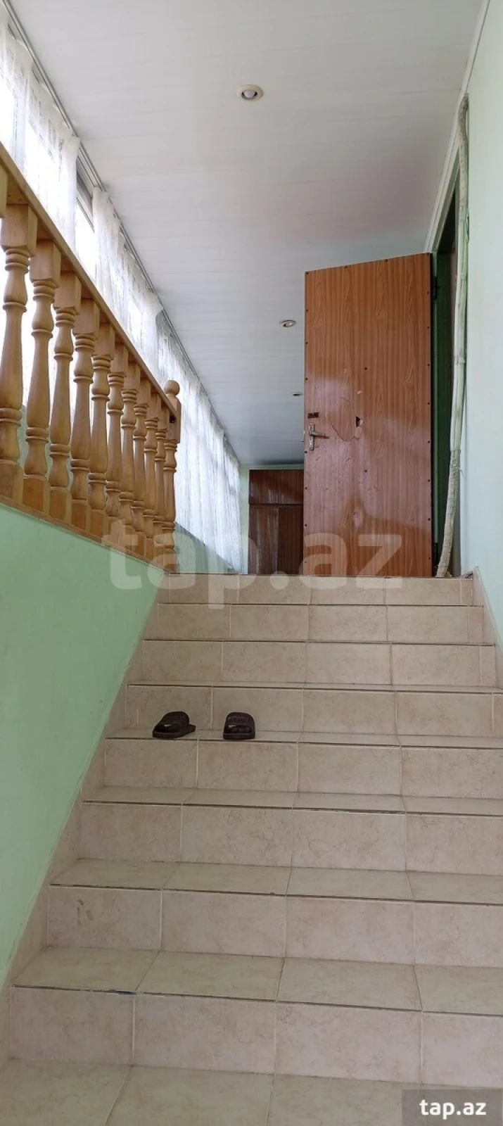 Satılır 5 otaqlı həyət evi