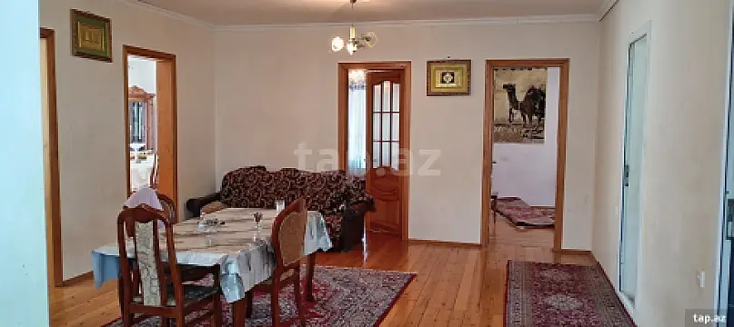 Satılır 5 otaqlı həyət evi