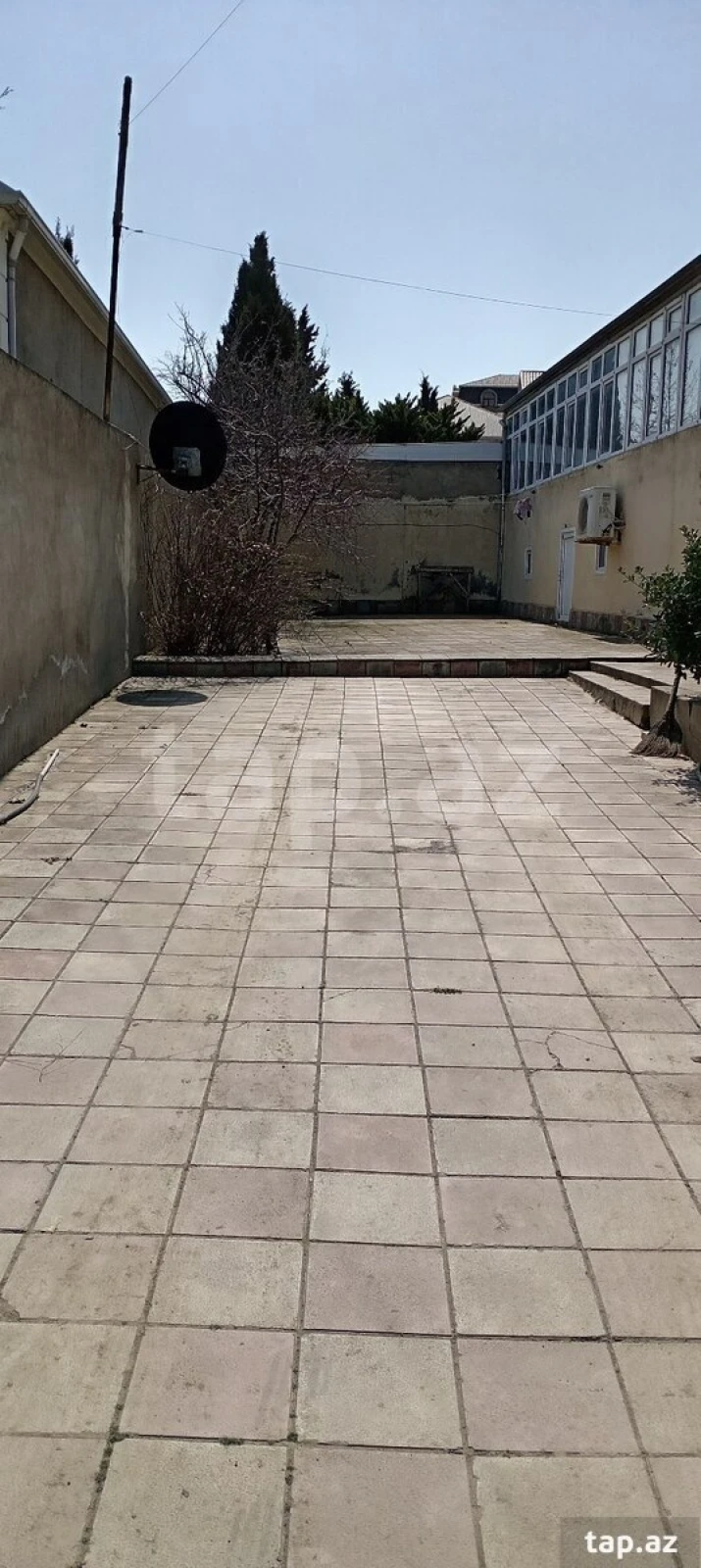 Satılır 5 otaqlı həyət evi