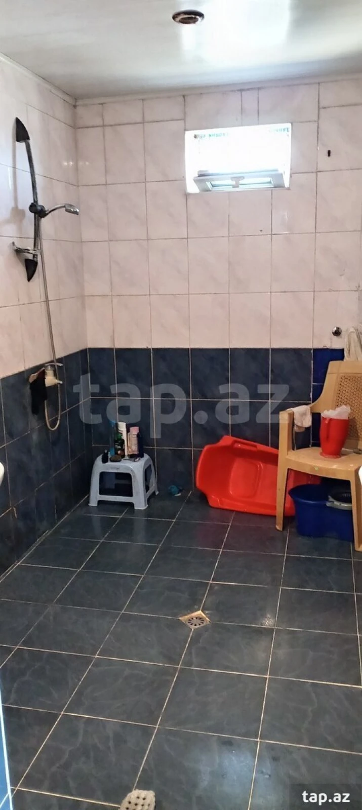 Satılır 5 otaqlı həyət evi