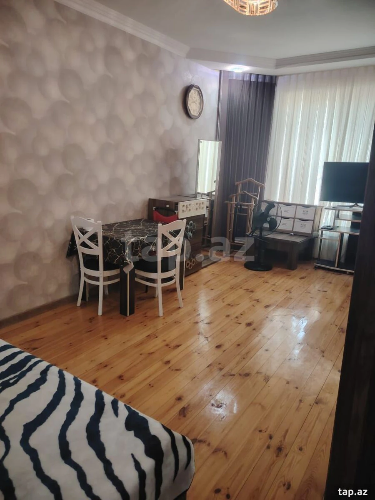 Kirayə verilir 3 otaqlı həyət evi