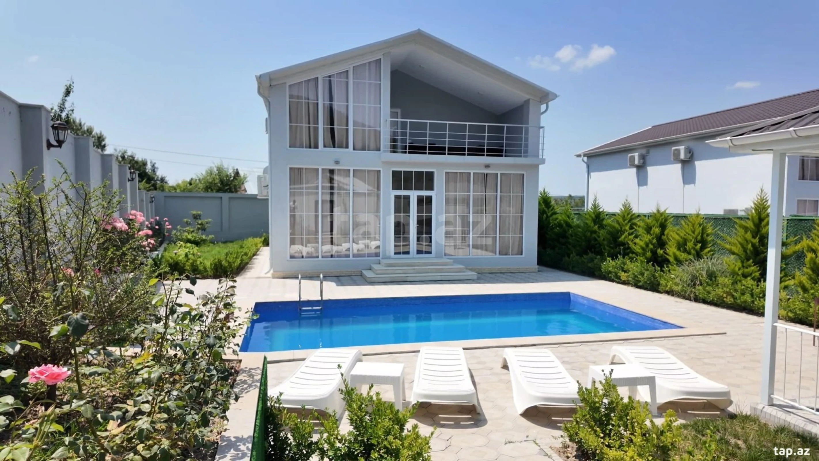 Kirayə verilir 5 otaqlı həyət evi