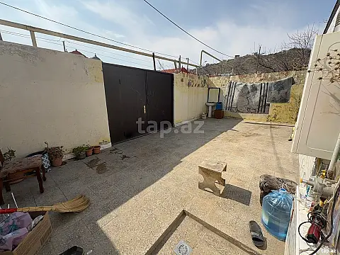 Satılır 3 otaqlı həyət evi